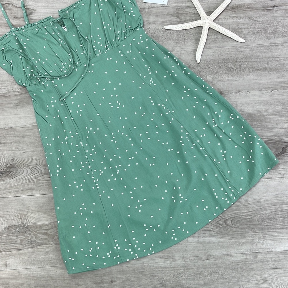 🔆O’NEILL🔆 KALINE DOT DRESS - Picture 7 of 13